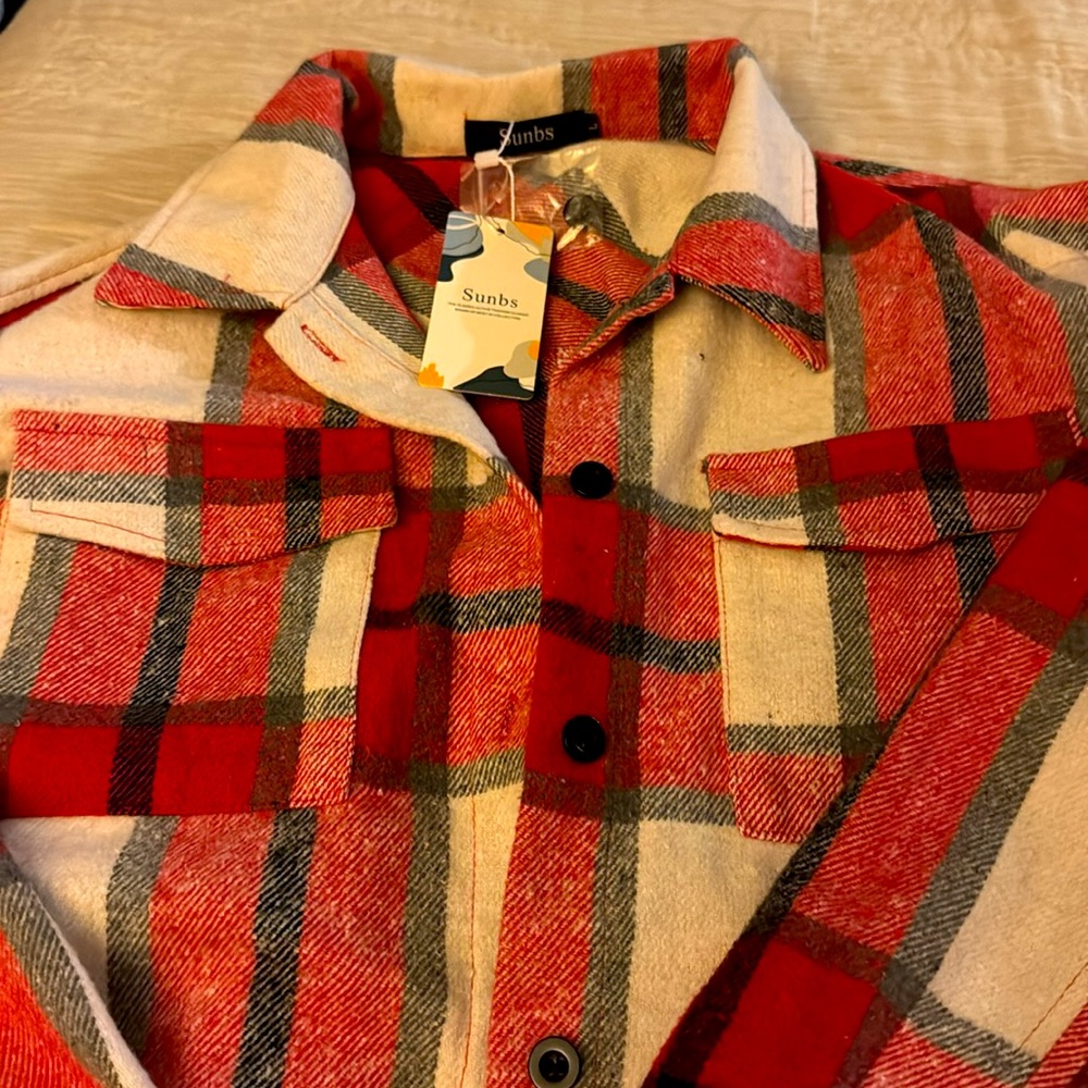 Women’s Plaid Shirt / Jacket